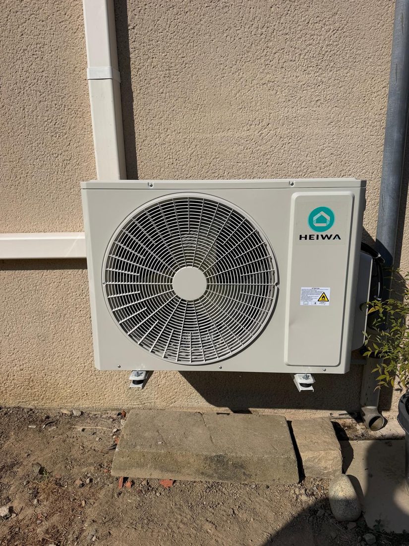 Groupe exterieur climatisation reversible Heiwa a Nogaro (32)