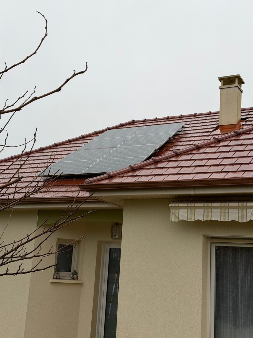 Panneaux photovoltaiques en toiture a Oloron-Sainte-Marie (64)